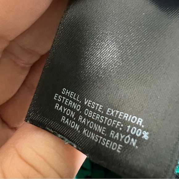 Maeve by Anthropologie Aseey Scalloped Green Black Floral Blouse Size 0 - Picture 9 of 9